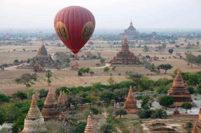 Bagan, Myanmar hot air balloon rides